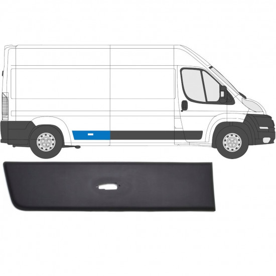 Zadnja stranska obloga z odprtino za luč za Fiat Ducato 2006- / Desna 6548