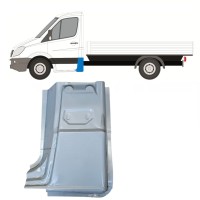 Popravni panel zadnjega vogala za Mercedes Sprinter 2006-2018 / Leva 15070