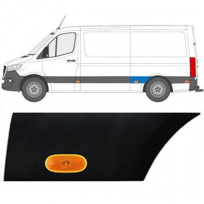 Obloga stranskega dela zadnjega blatnika z lučjo za Mercedes Sprinter 2018- / Leva / Komplet 12967