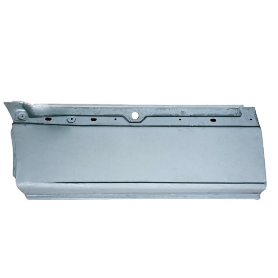 Popravni panel spodnjega zadnjega blatnika za Mercedes Sprinter 2018- / Desna 16063