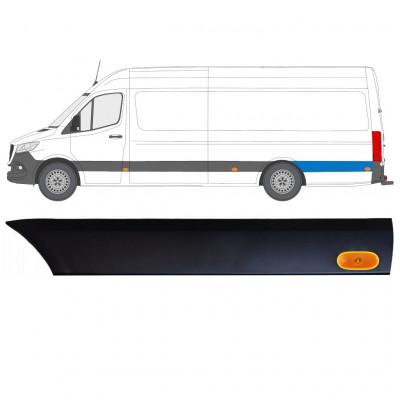 Obloga stranskega dela zadnjega blatnika z lučjo za Mercedes Sprinter 2018- / Leva / Komplet 12971