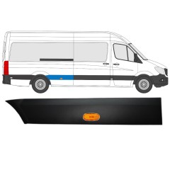 Obloga stranskega dela zadnjega blatnika z lučjo za Mercedes Sprinter 2006-2018 / Desna / Komplet 9056